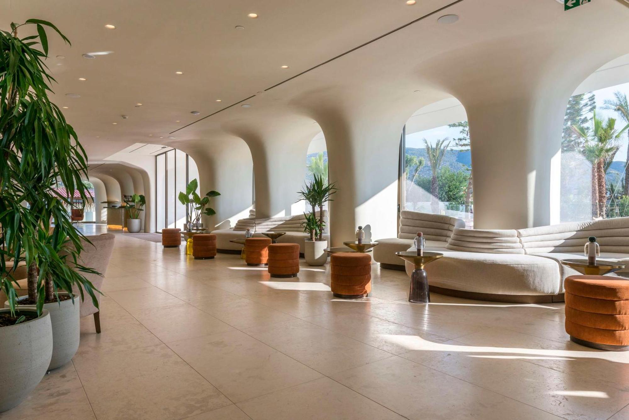 Isla Brown Corinthia & Spa, Curio Collection By Hilton Agioi Theodoroi