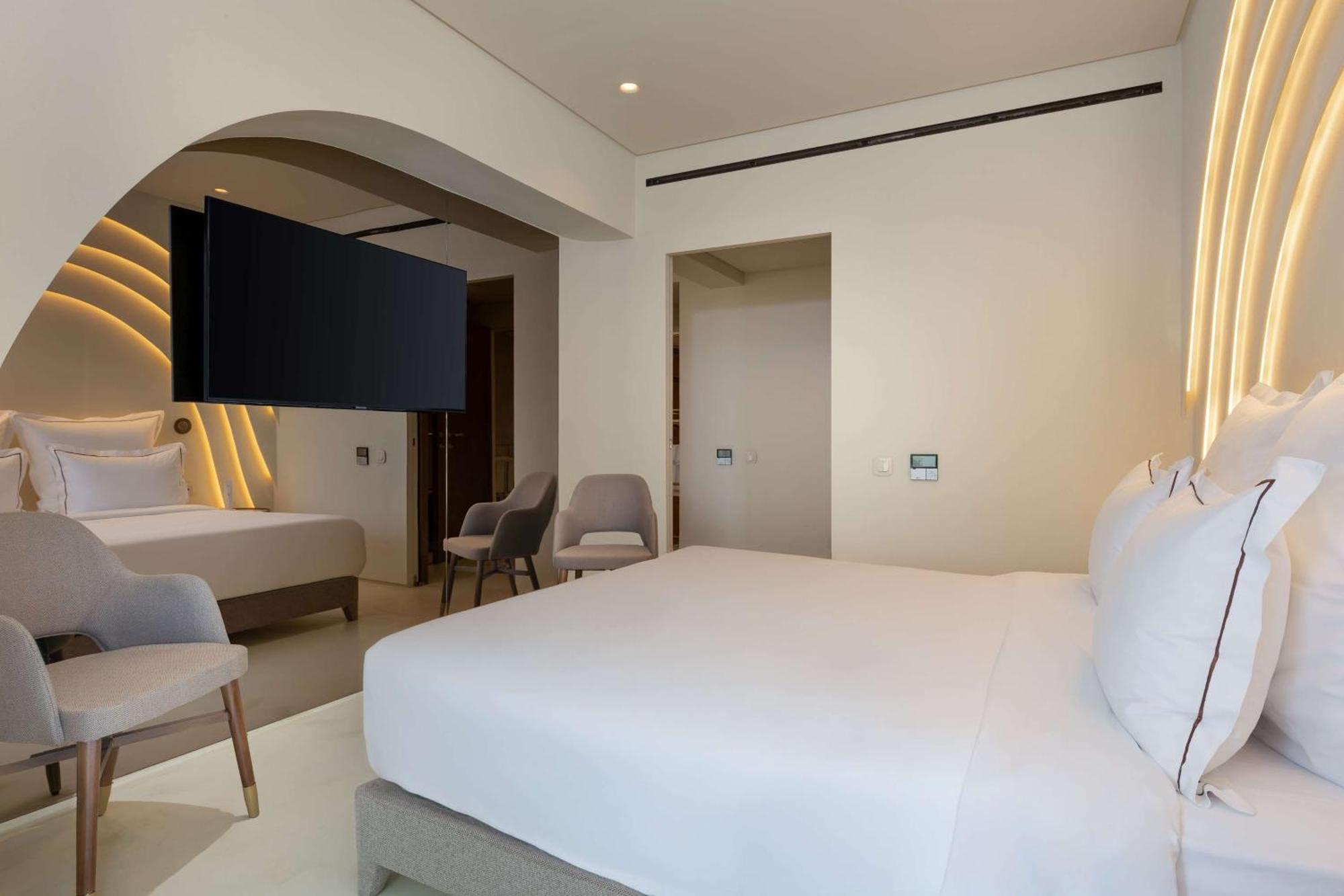 Isla Brown Corinthia & Spa, Curio Collection By Hilton 5* Agioi Theodoroi